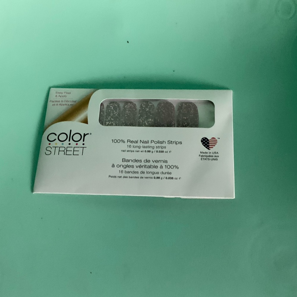 Color street cute nails